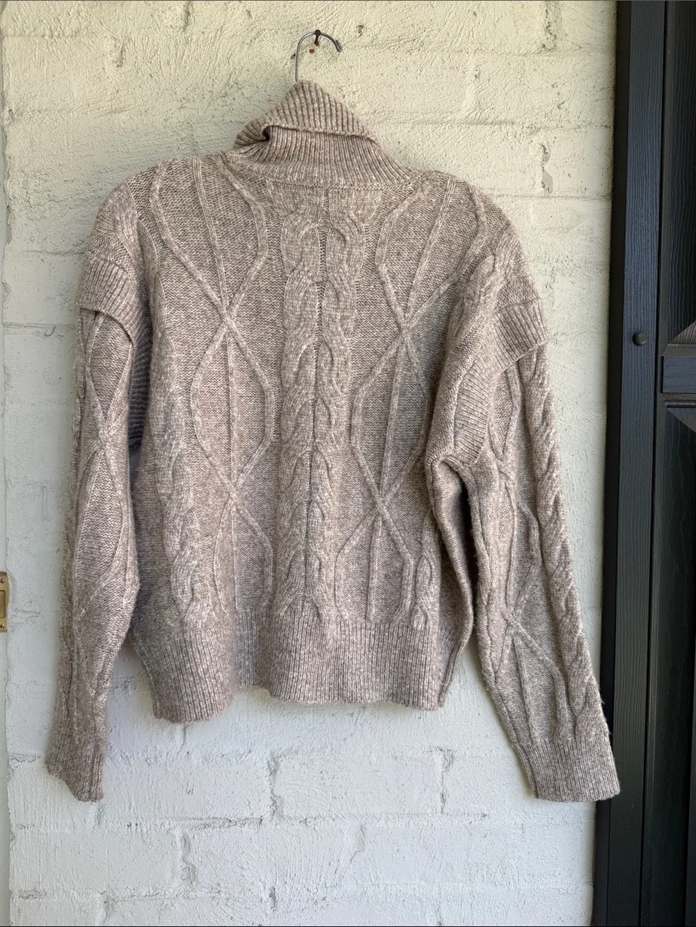 Elie Tahari Grey Chunky Cable-Knit Turtleneck Sweater Size Small